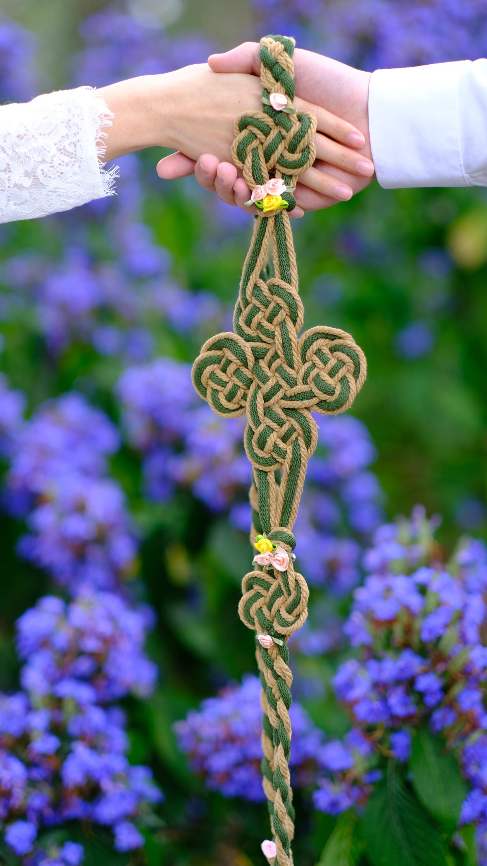 Shamrock Knot Handfasting Cord, Green & Cotton Rope, Celtic Irish Wedding Ceremony Rope, Customizable Colors