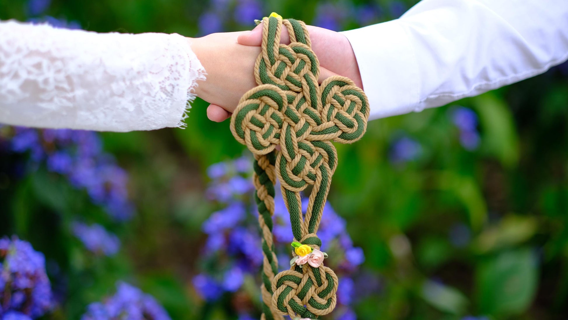 Shamrock Knot Handfasting Cord, Green & Cotton Rope, Celtic Irish Wedding Ceremony Rope, Customizable Colors