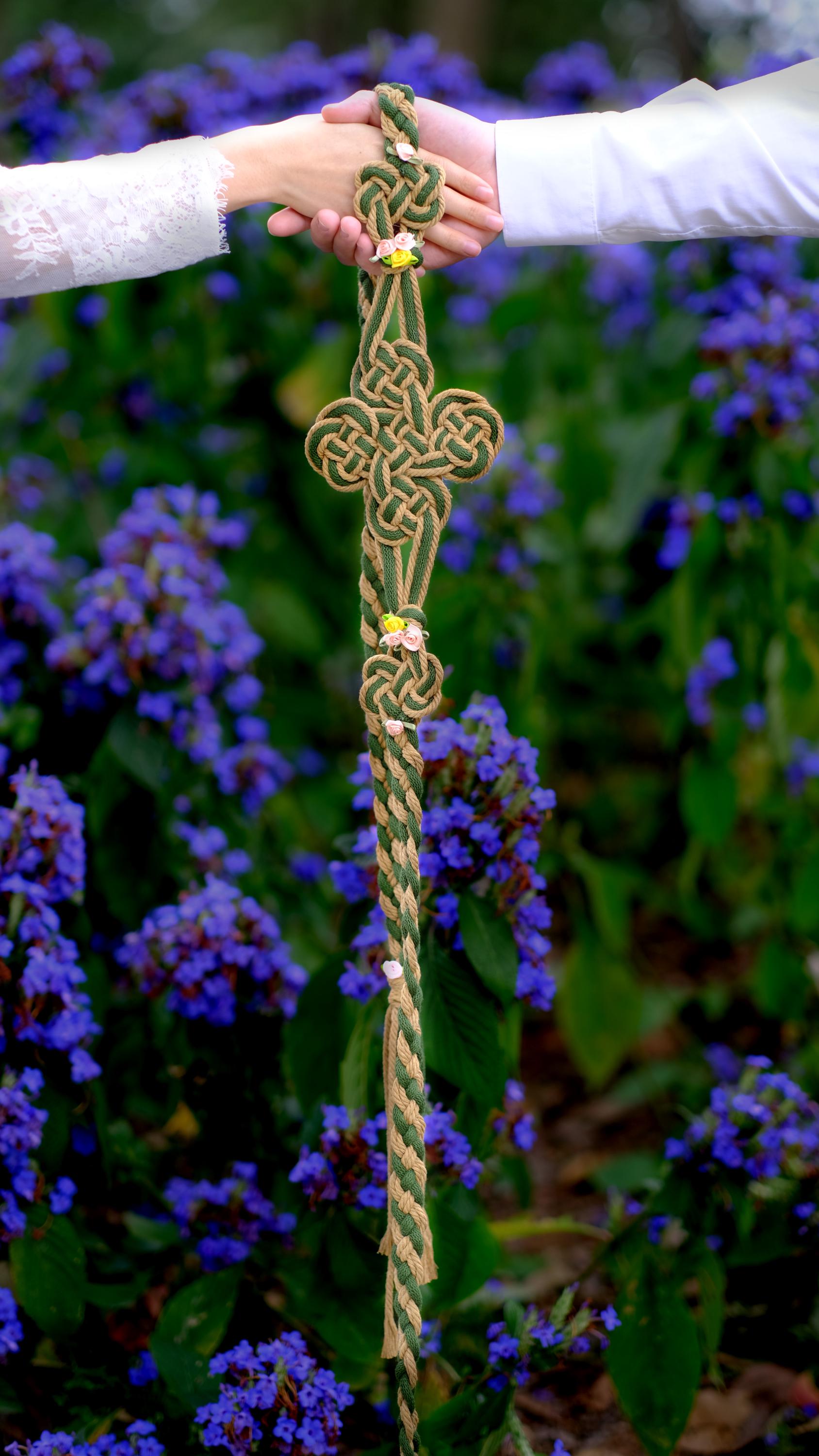 Shamrock Knot Handfasting Cord, Green & Cotton Rope, Celtic Irish Wedding Ceremony Rope, Customizable Colors