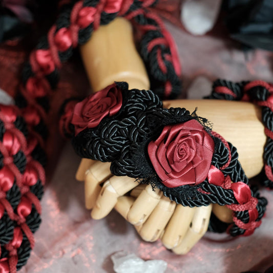 Custom braided Handfasting Cord: Gothic Black & Red with Roses Celtic Love Knot – Customizable Colors