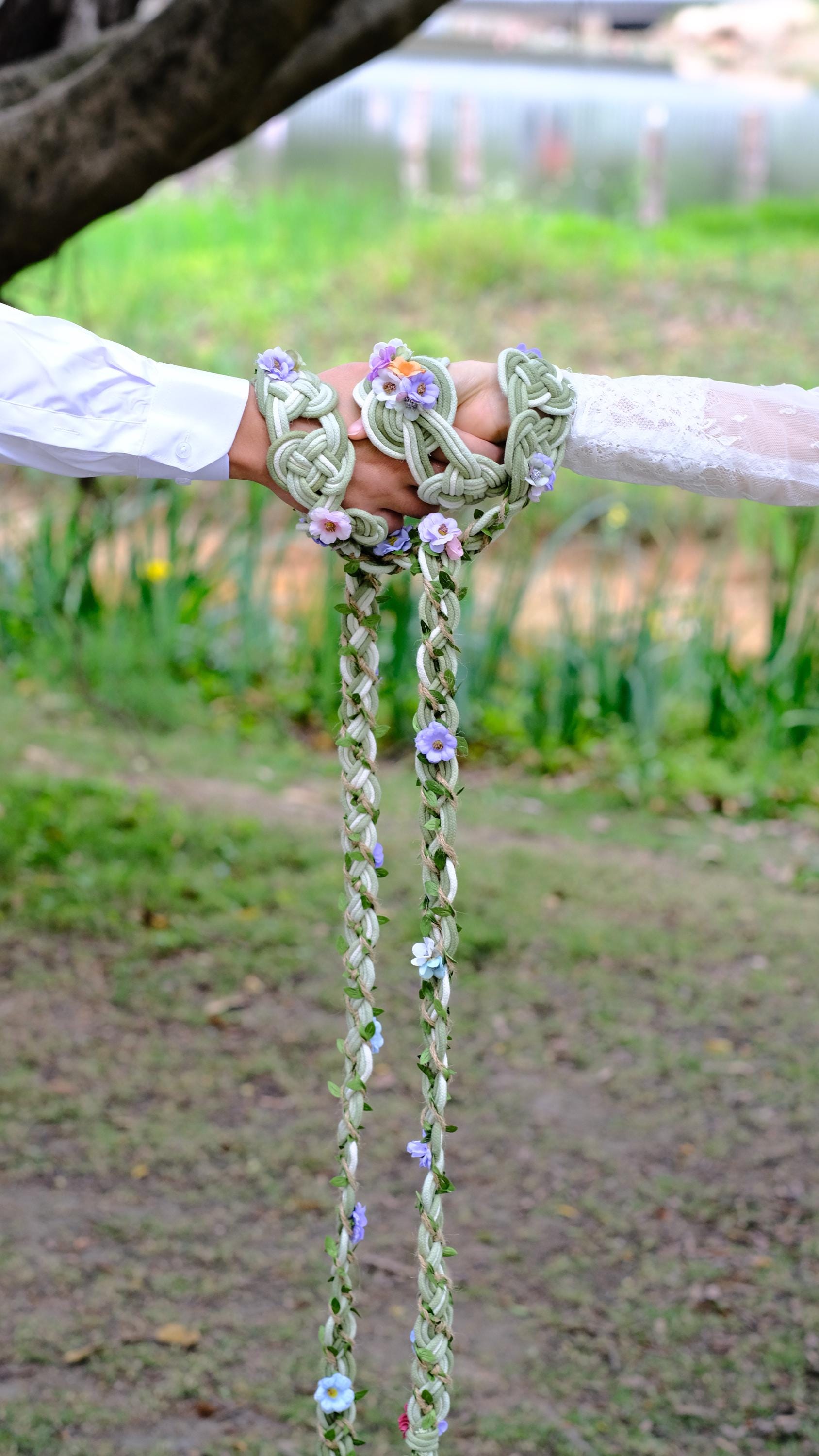 Custom braided Handfasting Cord: Floral Gradient Braid with Celtic Nine Knots – Customizable Colors