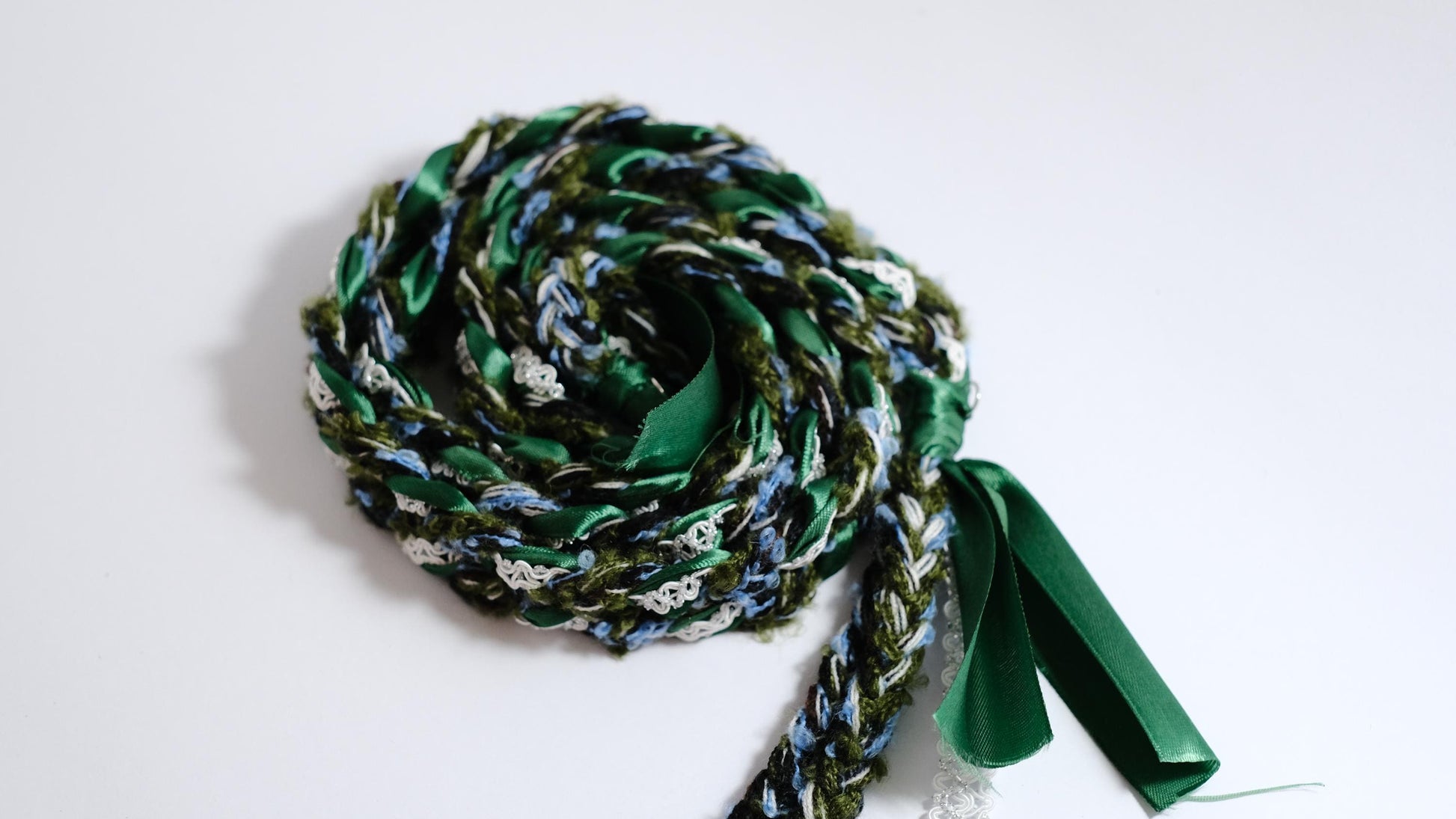 Custom braided Handfasting Cord: Wool Yarn with White Lace and Satin Ribbon – Customizable Colors