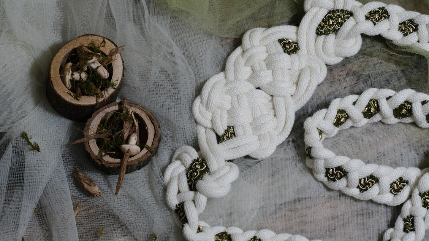 Custom braided Handfasting Cord: Celtic Knot, White Rope & Antique Gold Details Ribbon – Customizable Colors