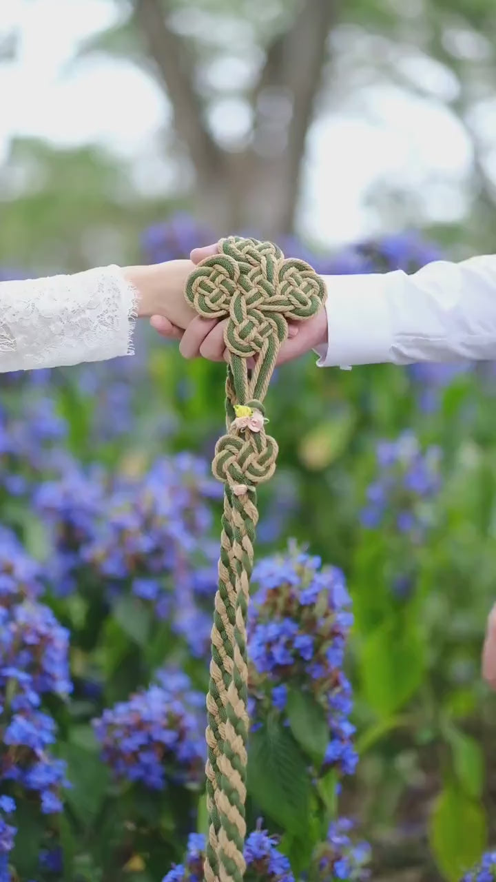 Shamrock Knot Handfasting Cord, Green & Cotton Rope, Celtic Irish Wedding Ceremony Rope, Customizable Colors